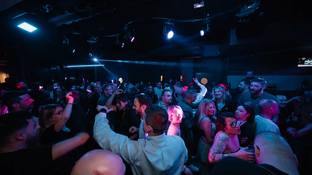 Restaurant dansant avec soirée et ambiance musicale Saint-Priest près de Lyon