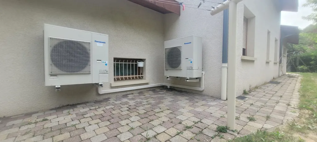 Unités extérieures Panasonic installées par centralair