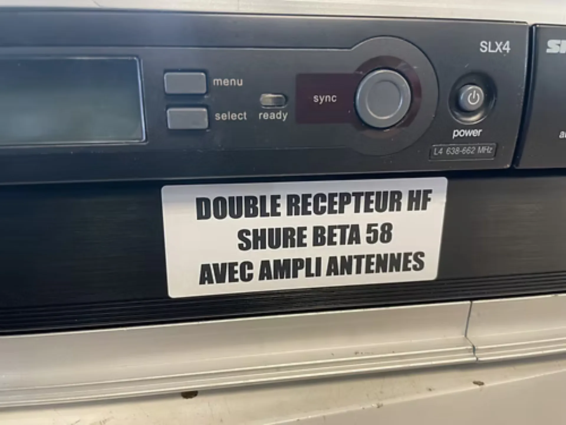 DOUBLE RECEPTEUR MICROS SHURE + 2 MICROS BETA58 + DISTRI