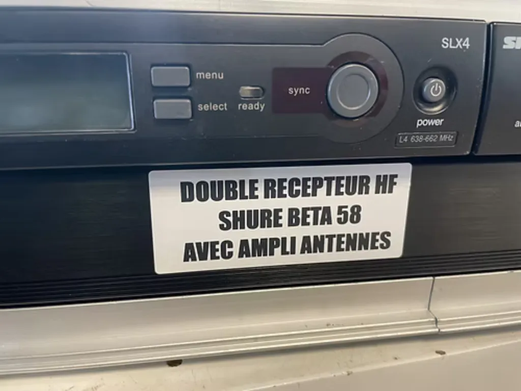 DOUBLE RECEPTEUR MICROS SHURE + 2 MICROS BETA58 + DISTRI
