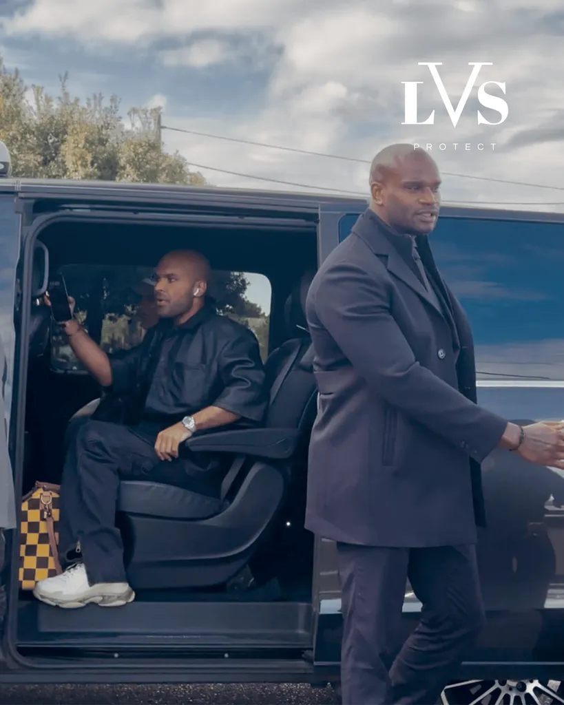 Transport sécurisé et protection de dirigeants d'entreprise avec chauffeurs formés sur missions ponctuelles ou longues durées en région PACA