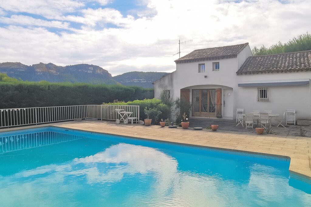 Cassis maison à vendre avec piscine