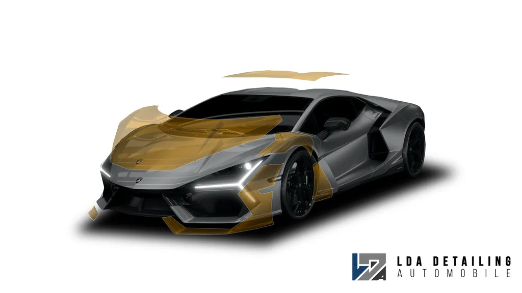 Front : Protection PPF avant Lamborghini Revuelto pour protéger peinture et zones exposées avec film XPEL hautes performances