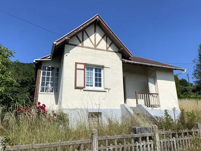 Le Trait : maison à rénover d'environ 56m² habitable à vendre - Proche des commodités !