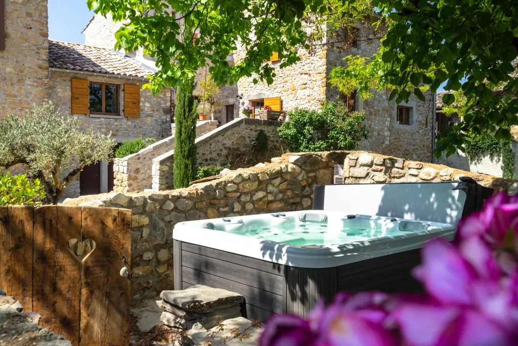 Nos prestations sur le secteur deArles proche de Saint-Rémy-de-Provence