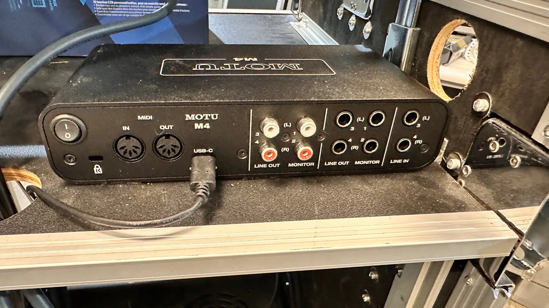 RACK REGIE AUDIO VIDEO CAPTATION STREAM