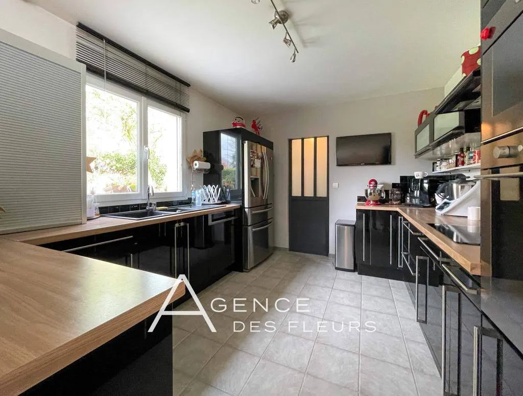 bureau ouvert sur palier