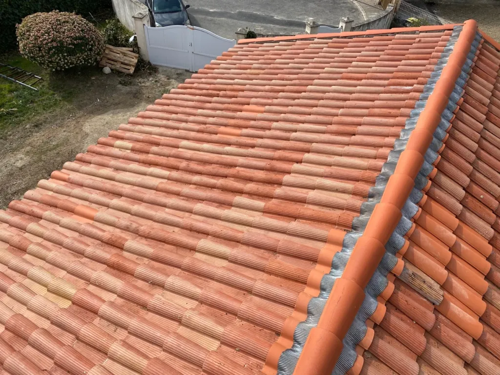 nettoyage toiture près de aix en provence