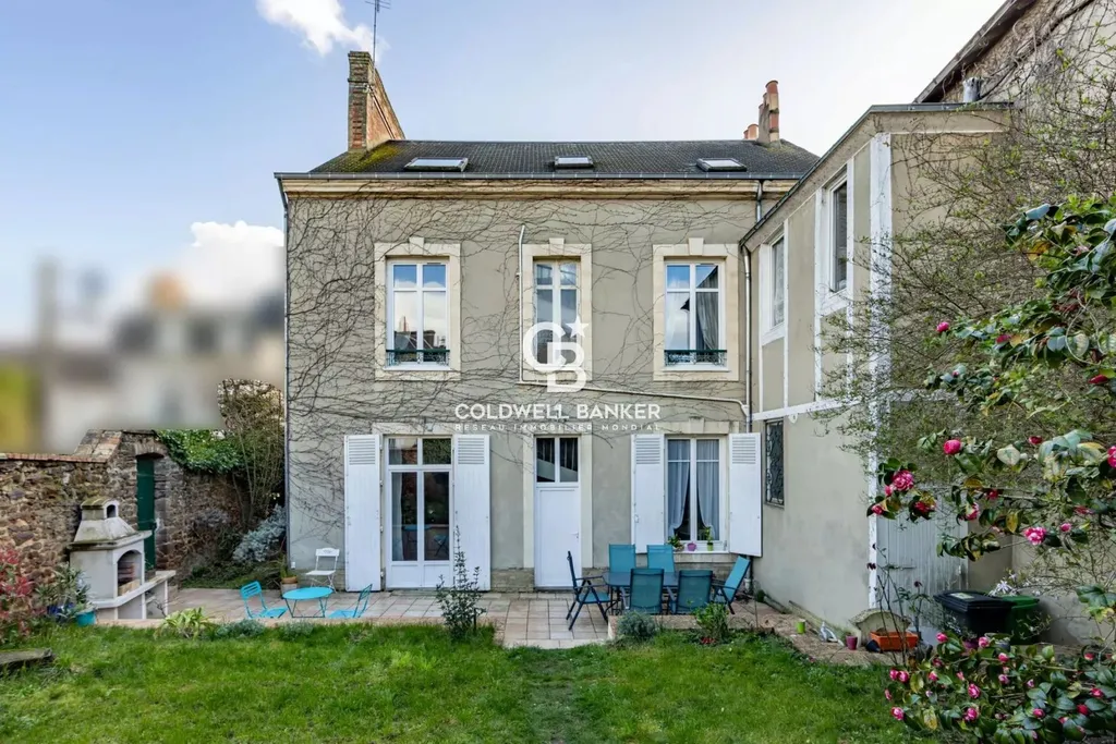 maison angevine à vendre Le Mans Croix de Pierre avec jardin et garage