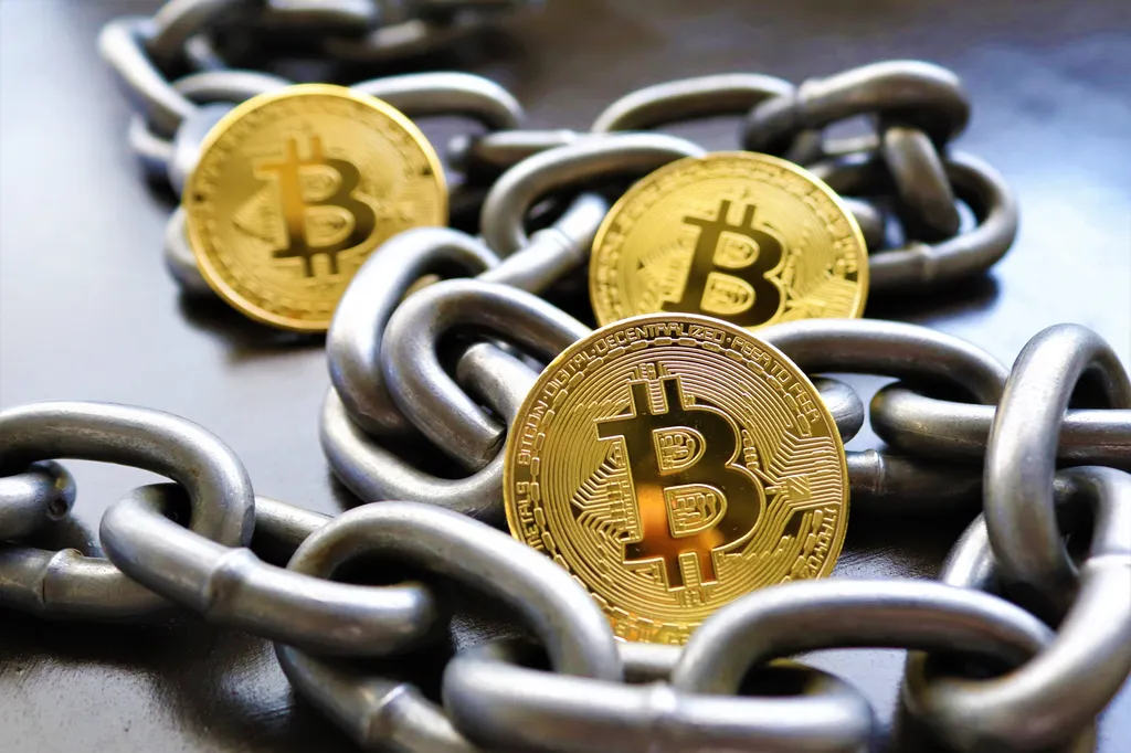 Entrée en vigueur du règlement MiCA : expert comptable à Aix en Provence spécialisé dans les cryptos