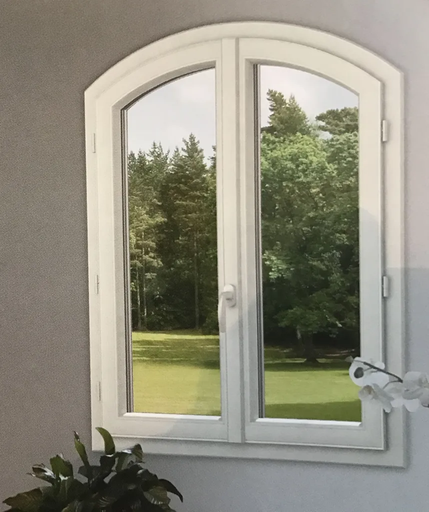 Installation de fenêtres cintrée sur la région d'aix en provence