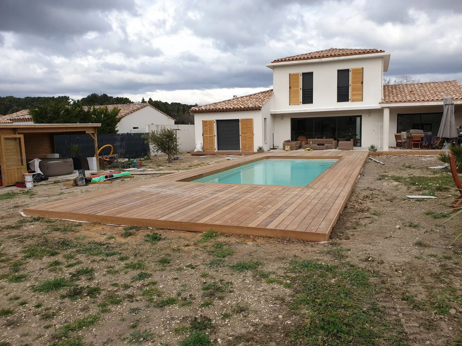 Tour de piscine Itauba 13/83/84