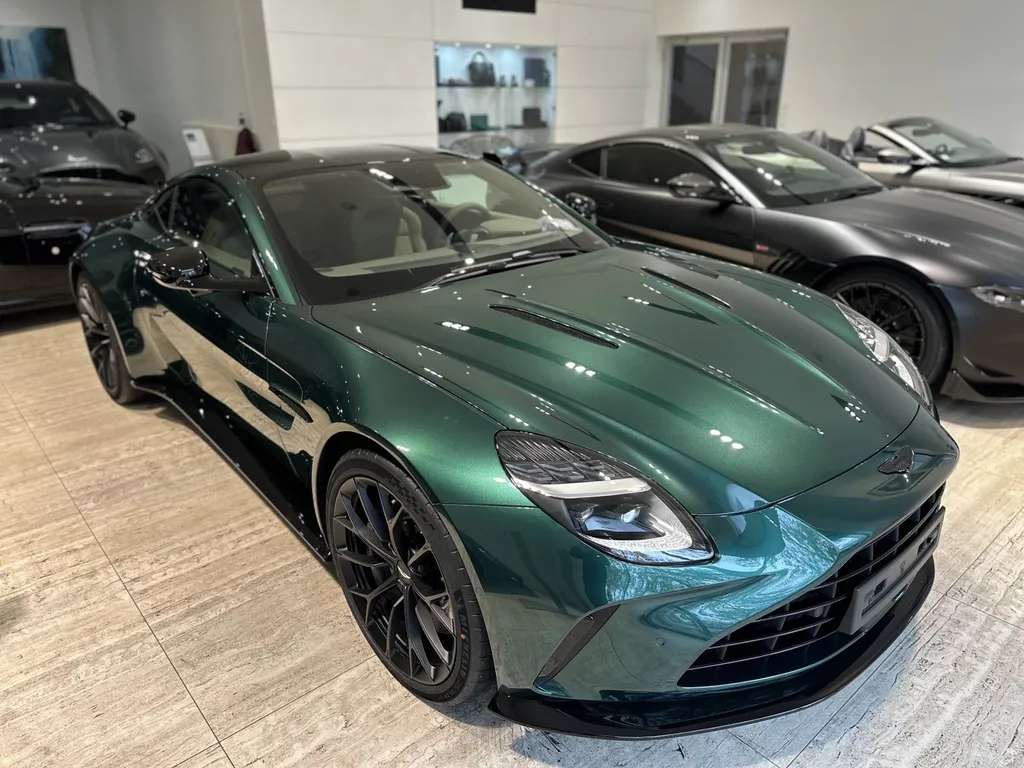 Film de protection PPF Aston Martin Vantage spécialiste de la protection carrosserie sur l’Ouest Lyonnais proche Tassin la demi lune 