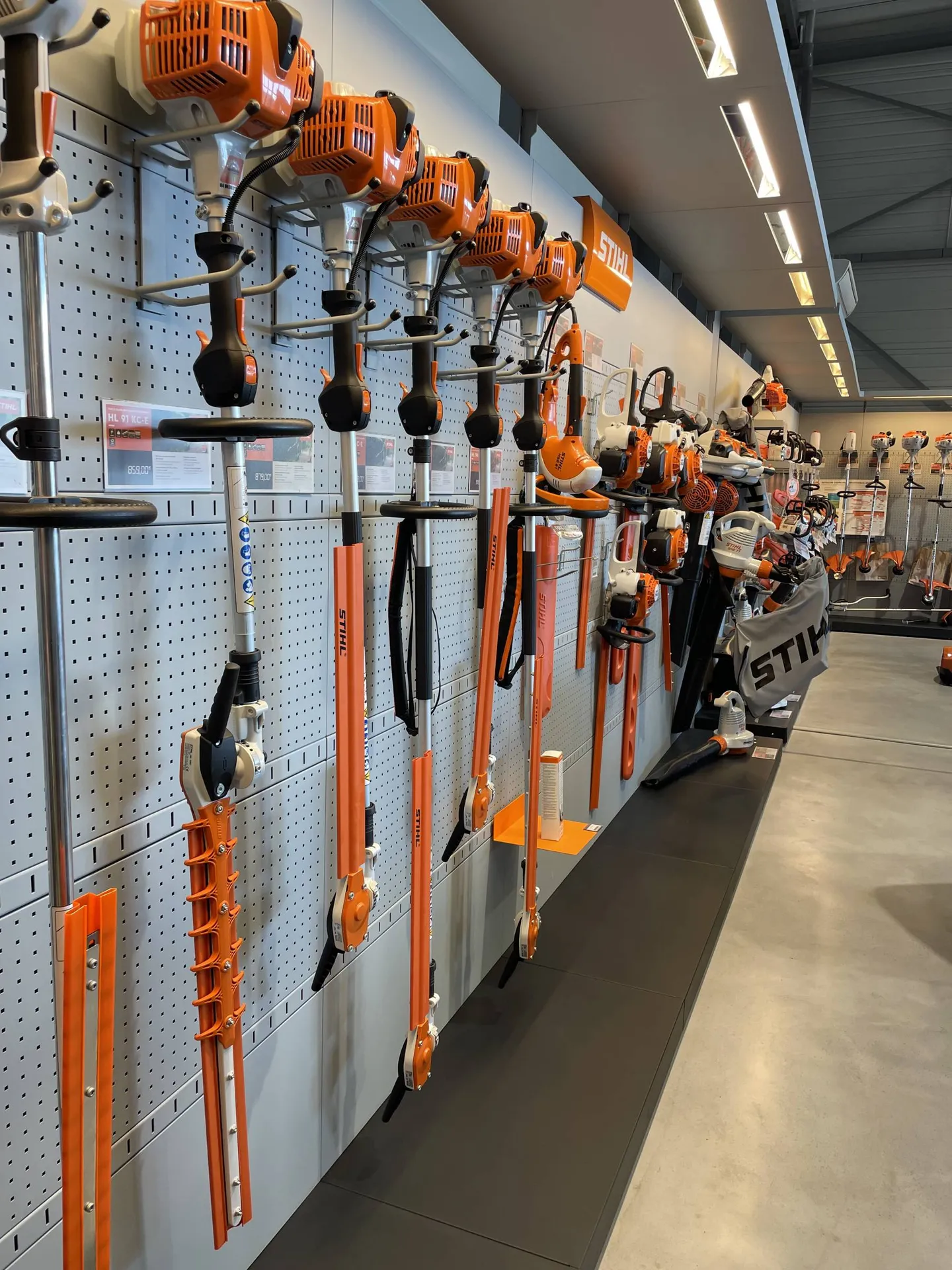 Mecagricole, spécialiste du matériel de parcs et jardins dans le Var