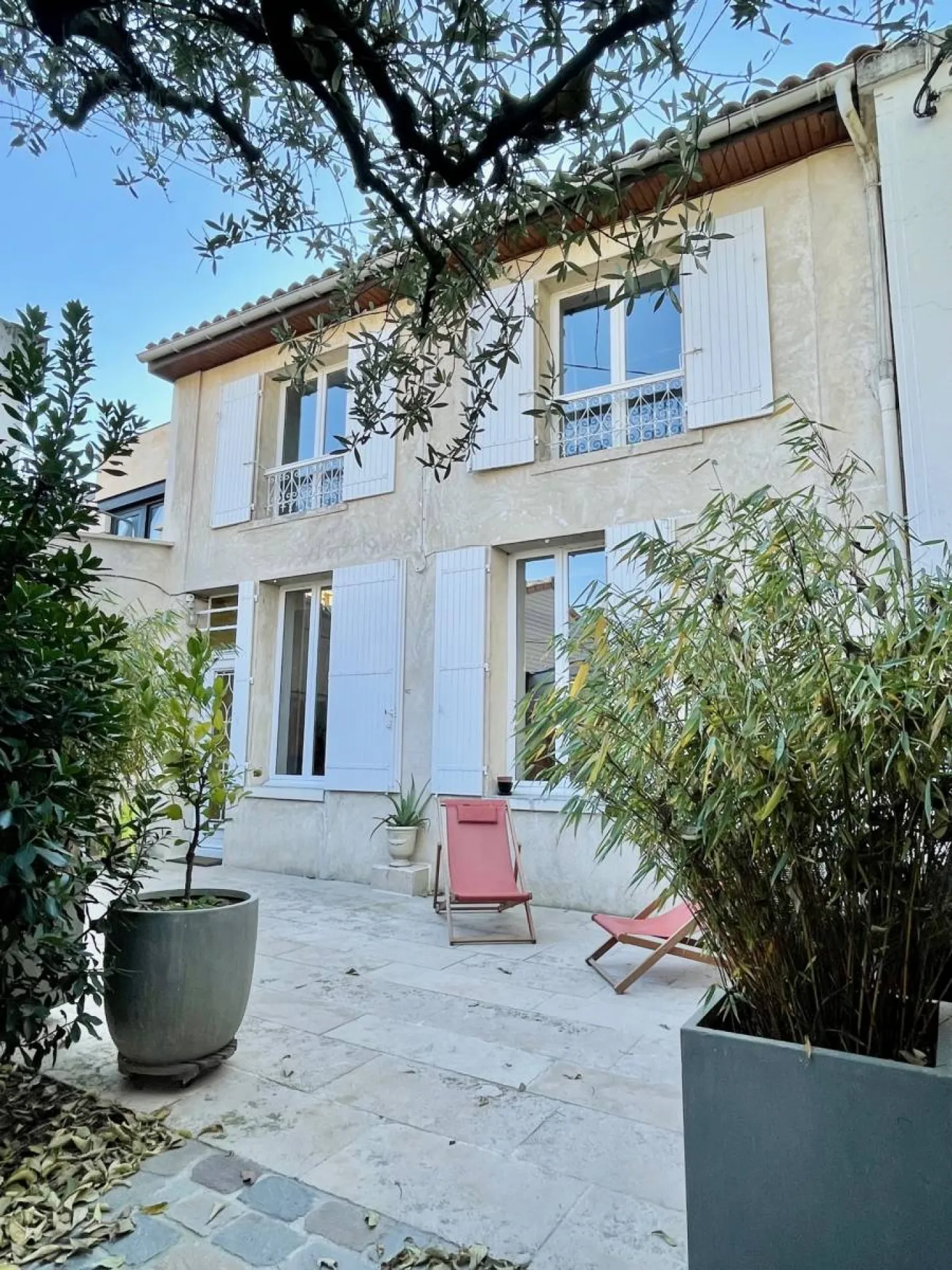 A vendre Maison en retrait de rue Bordeaux Caudéran