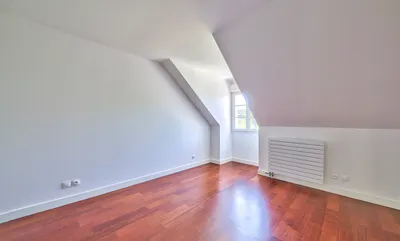 A louer propriété d’exception 240 M² lycée international Saint-Germain-en-Laye