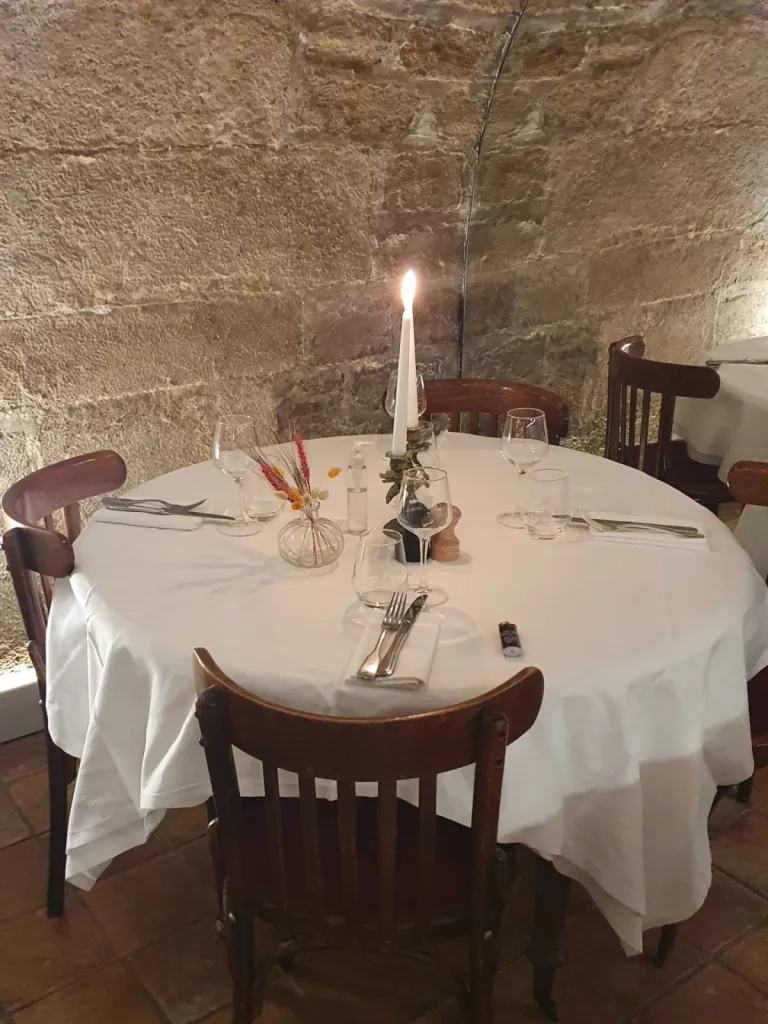 Restaurant bistronomique idéal pour un repas en amoureux près de la Cathédrale Notre Dame de Paris