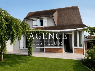 À vendre, belle maison familiale de 160m² sur un terrain de 968m² située à CRQUEBEUF-SUR-SEINE 27340