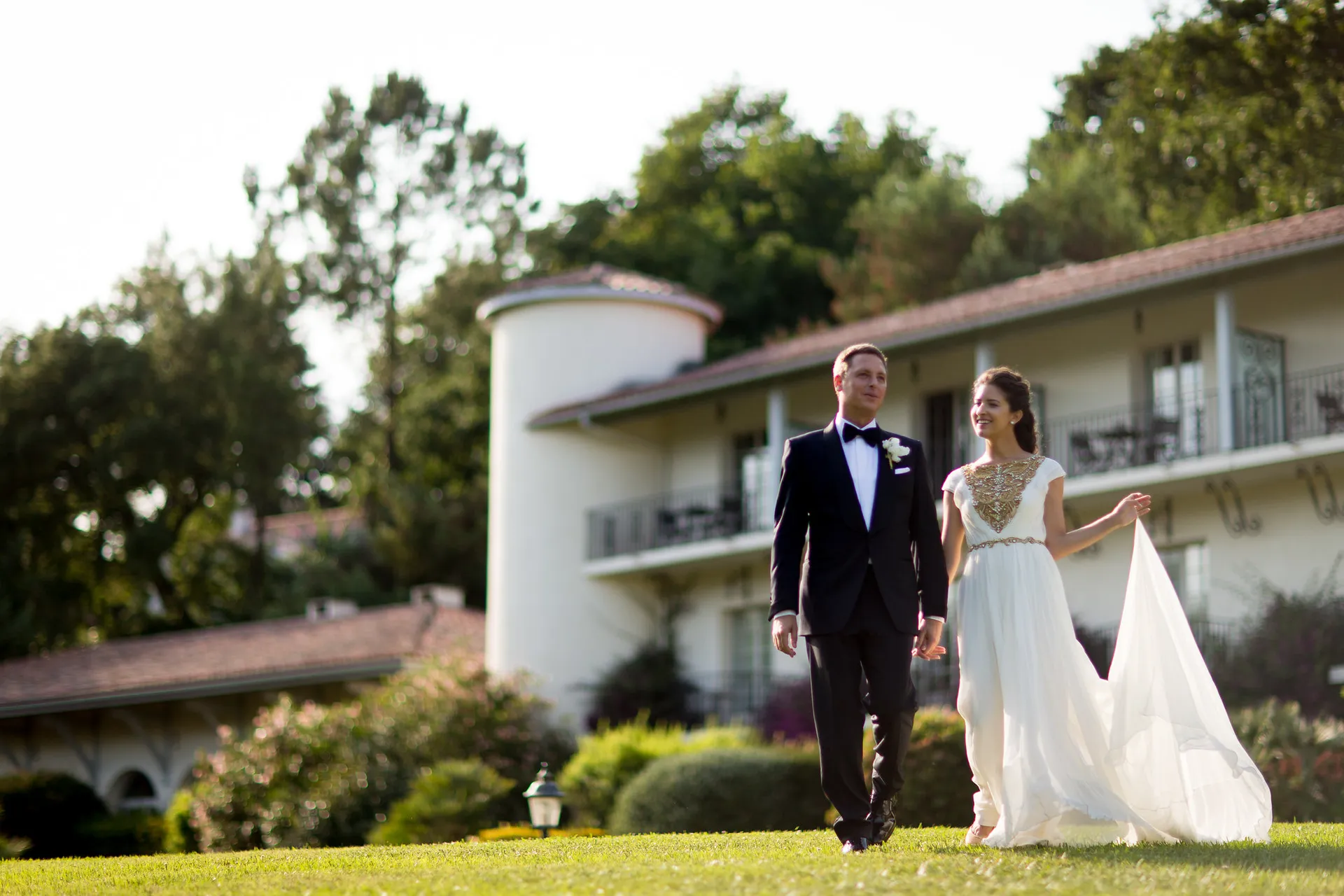 Votre Wedding planner au Pays Basque pour une organisation de mariage chic et élégante dans un château au Pays Basque
