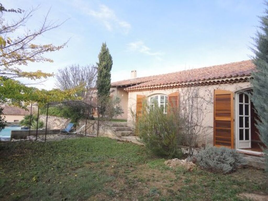 Trouver une villa 5/6 Roquefort La Bédoule