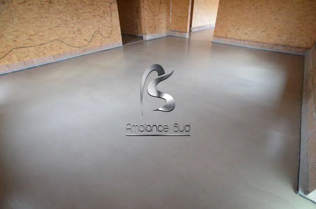 Pose d'une couche d'usure dans une mielerie à Brignolles