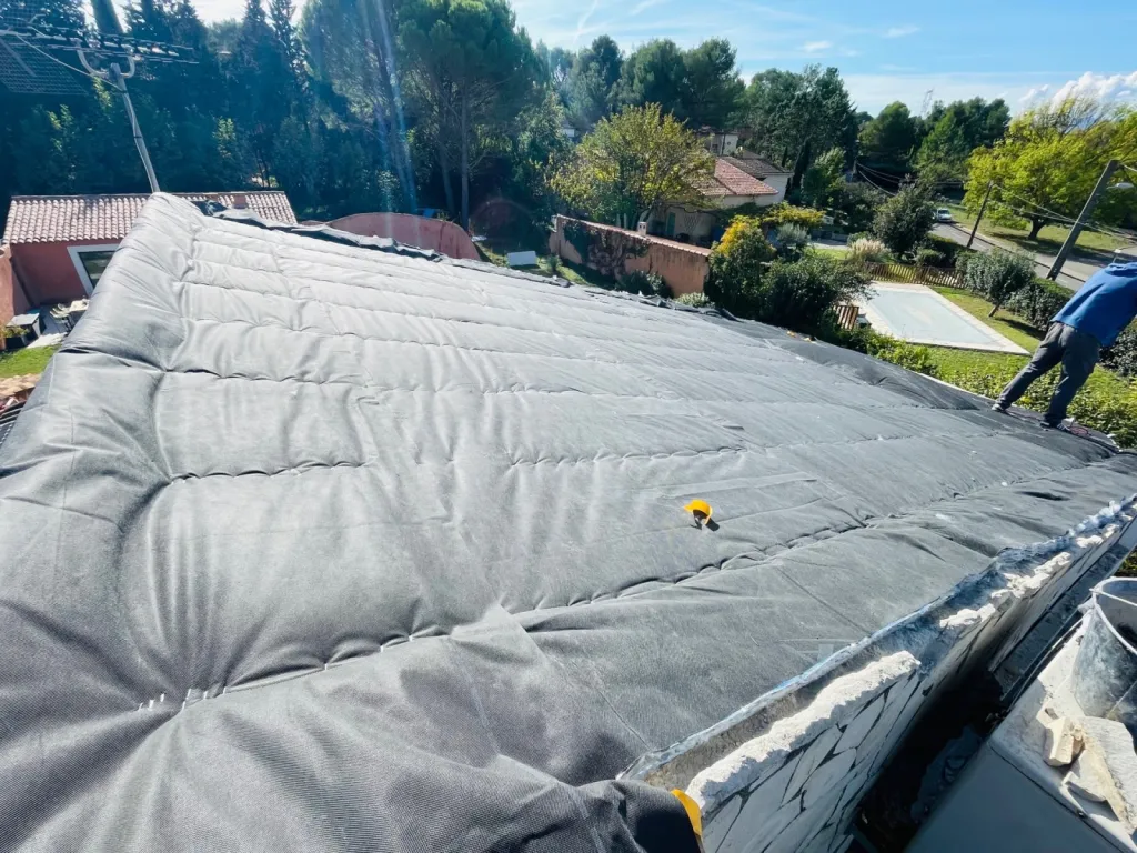 Réfection d’une toiture et isolation près de Bouc-Bel-Air.