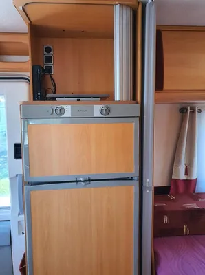 VENDU CAMPING CAR PILOTE REFERENCE G680