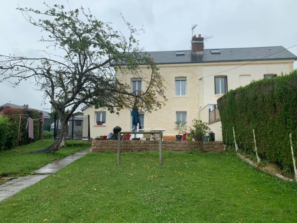 Prix pour l'isolation thermique par l'extérieur avec enduit sur maison ancienne à Montivilliers proche Le Havre 76