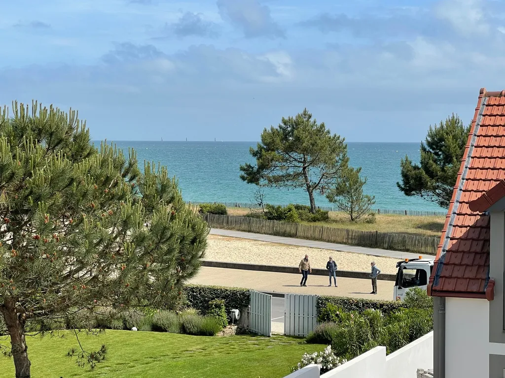 2591 - Appartement de 3 pièces avec vue mer
