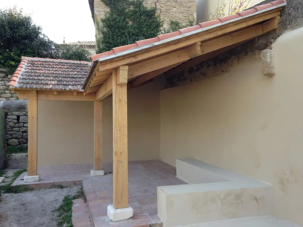 Enduits réalisés - Création d'un abri de jardin à Salon de Provence