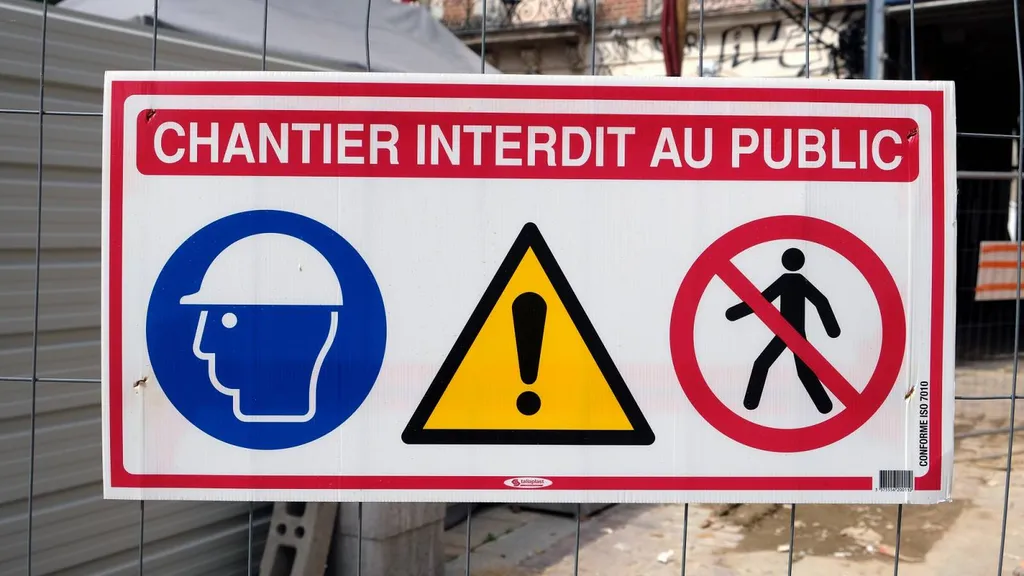 Une signalétique nette et précise pour des chantiers dans l'Oise et en Île-de-France