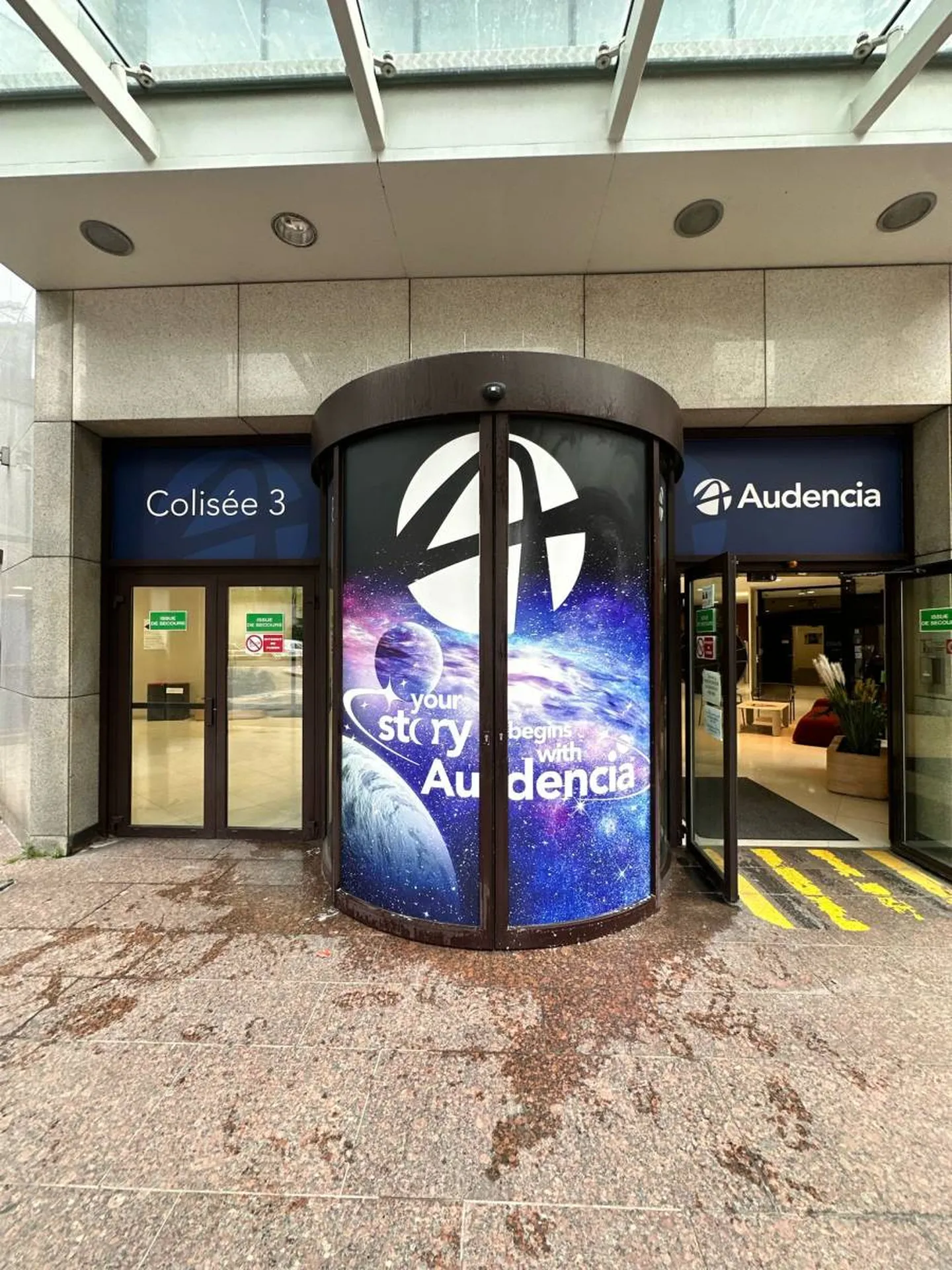 Création d’une signalétique directionnelle à Paris 17