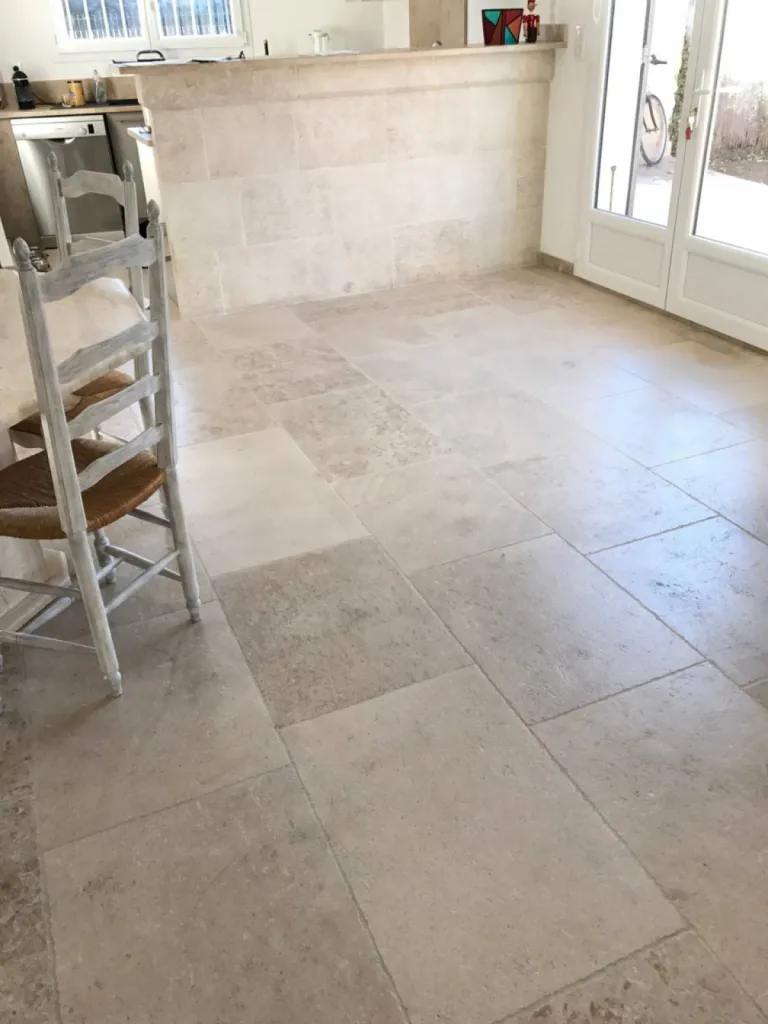 Carrelage pierre naturelle proche Avignon