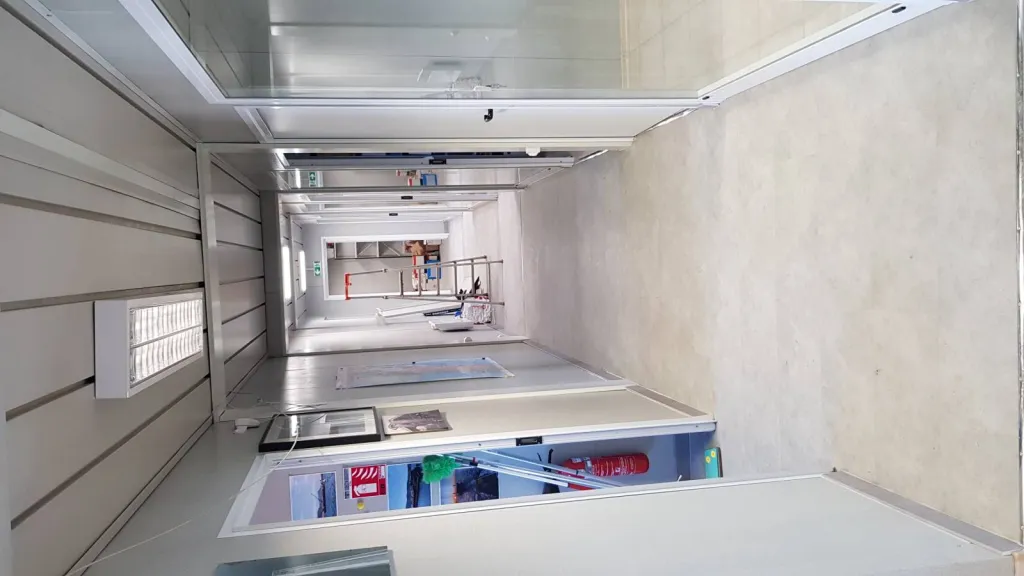 Réalisation d'une extension de bâtiment modulaire existant à usage de bureaux à Fos sur mer