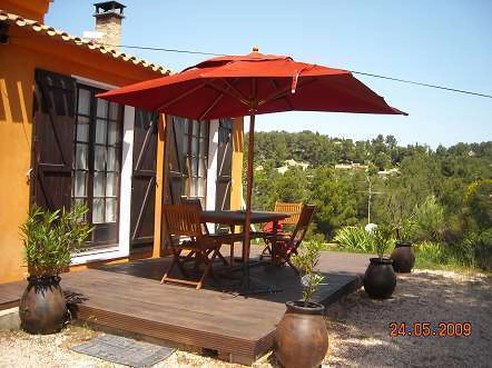 Vente maison de plain pied 4 roquefort la bedoule au calme avec piscine hors sol et garage