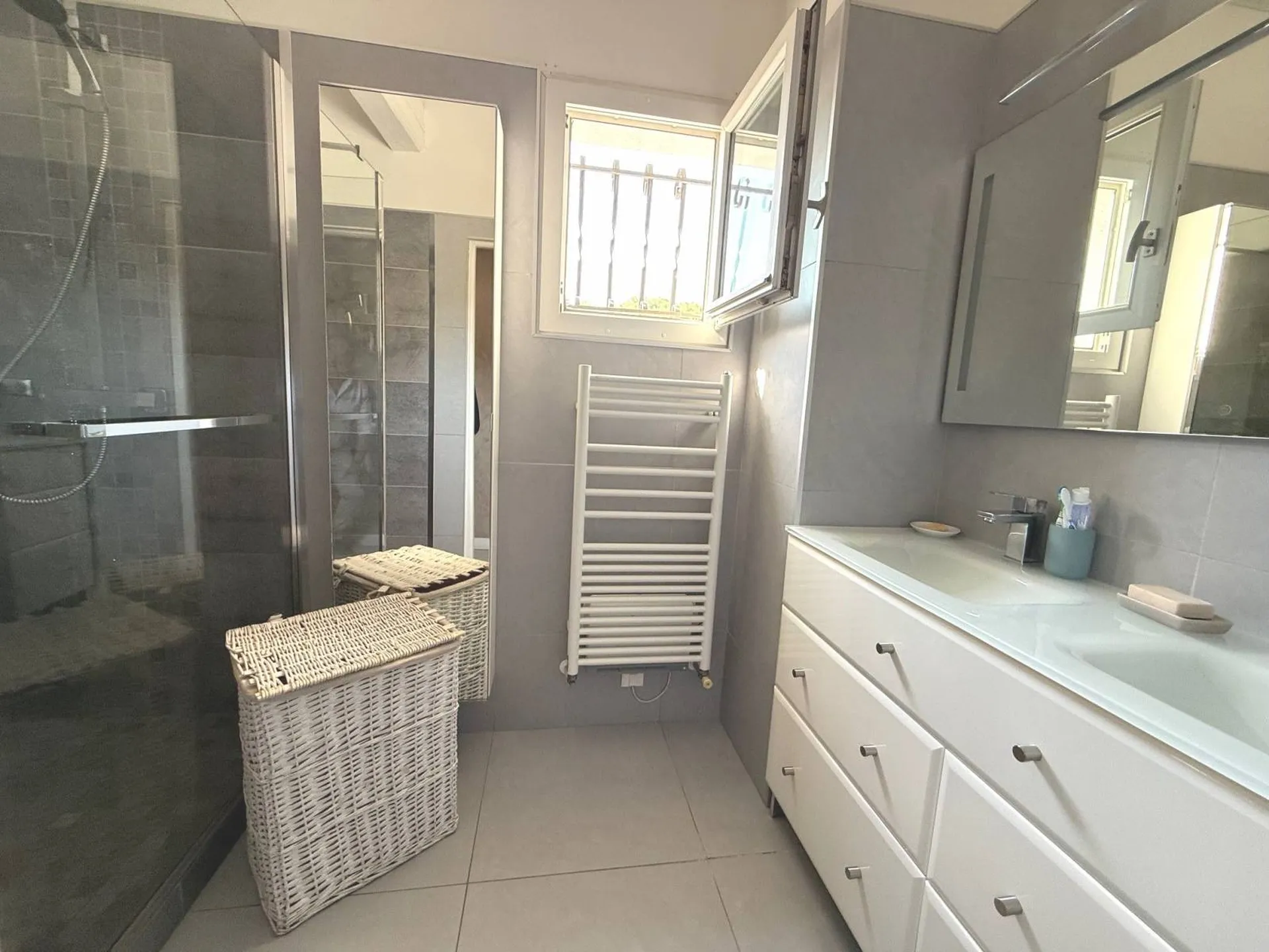 Carnoux en Provence villa 4 chambres à vendre