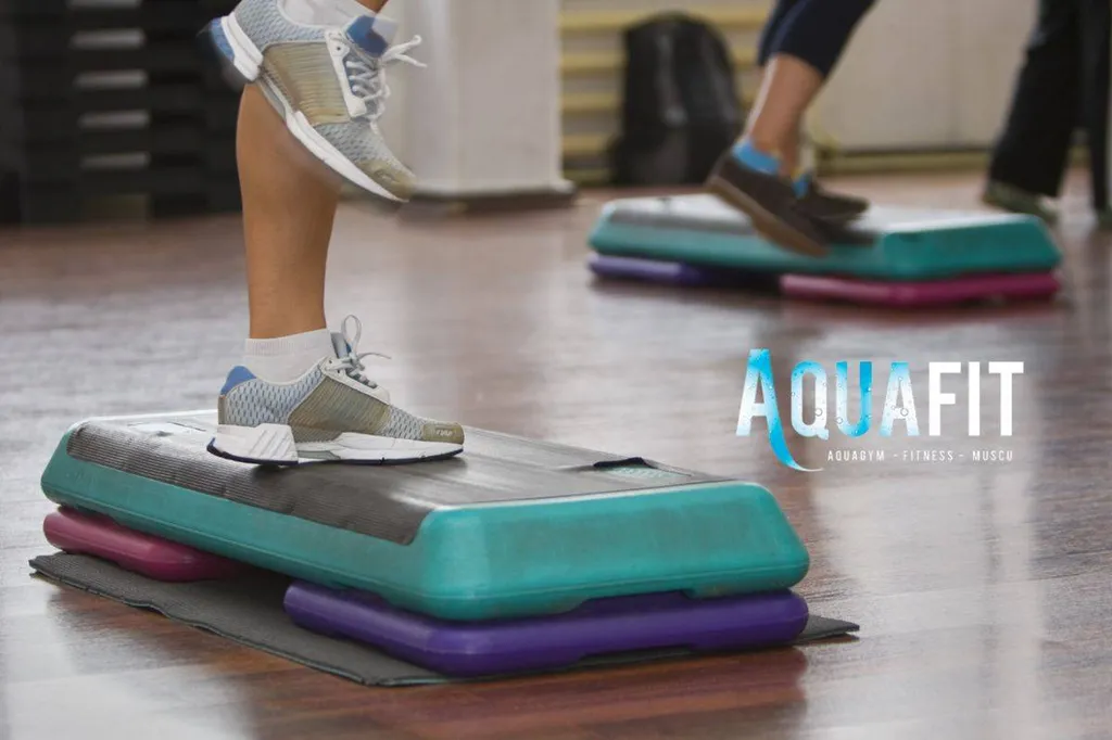 Salle de Fitness pas chère Bordeaux pour faire des cours de steps et de Zumba