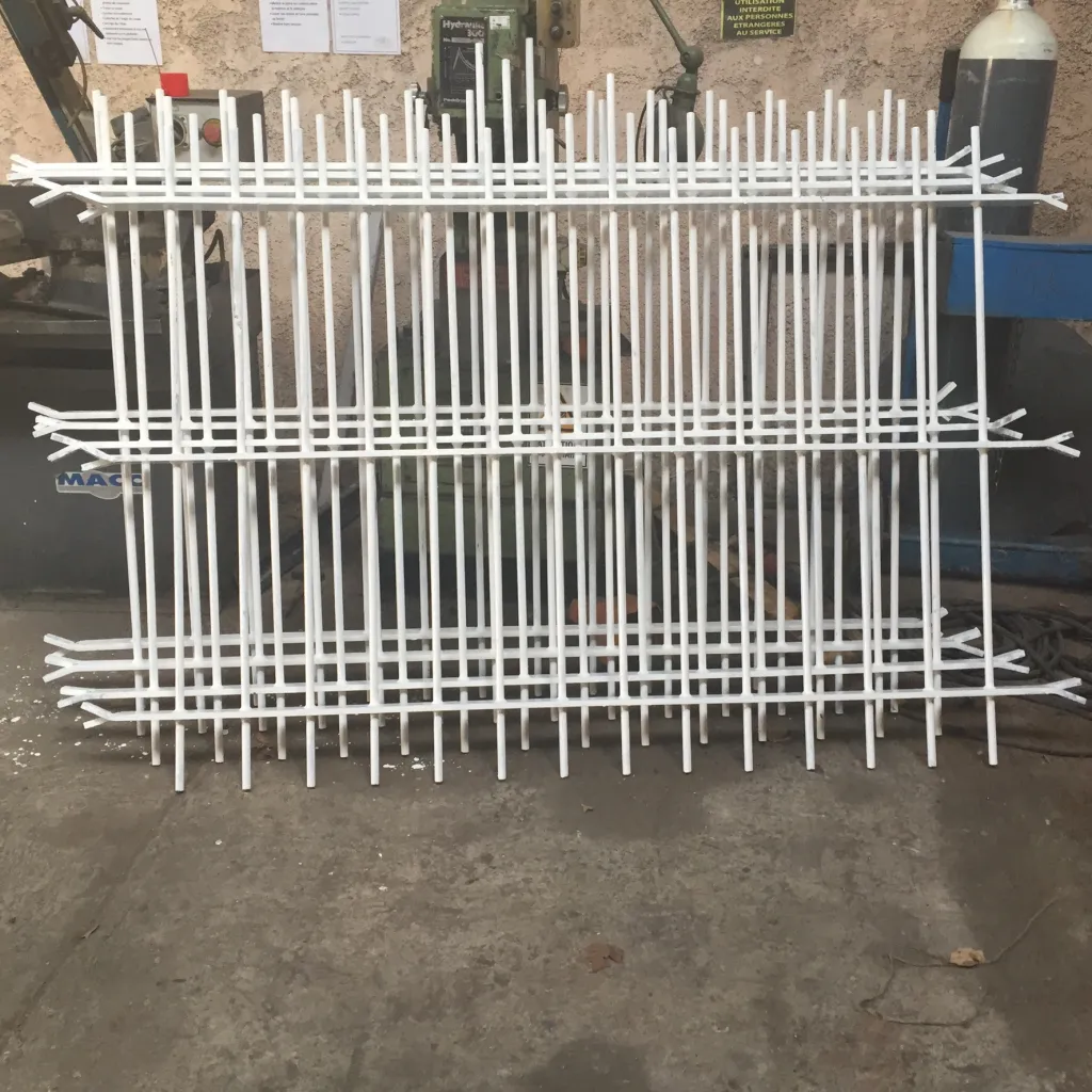 Notre zone d'activité pour ce serviceFabrication de grille de défense thermolaquée fixe ou ouvrante