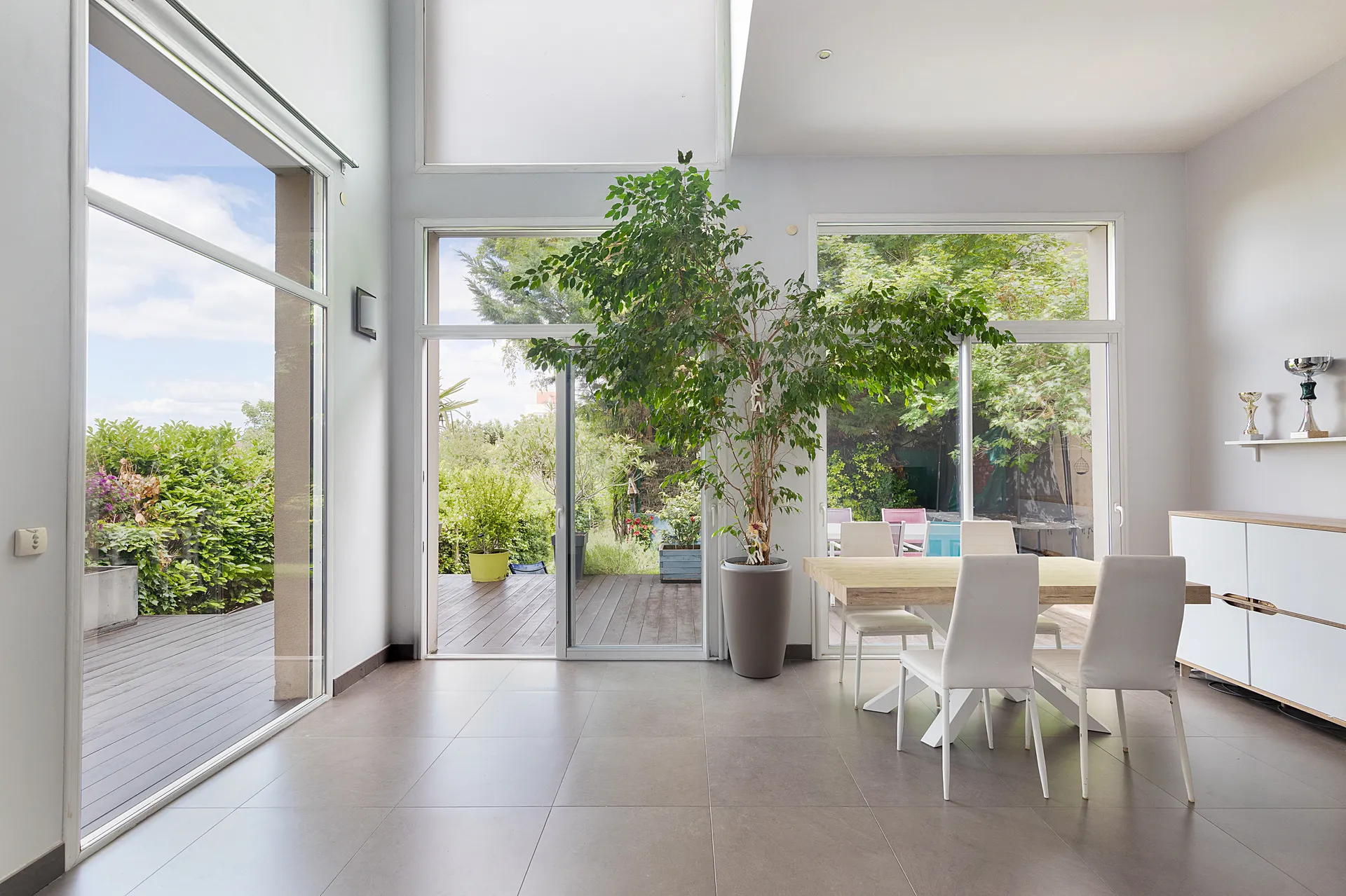 Maison 6 pièces 354 m² · à Rueil-Malmaison · 354 m² · 998 000 €
