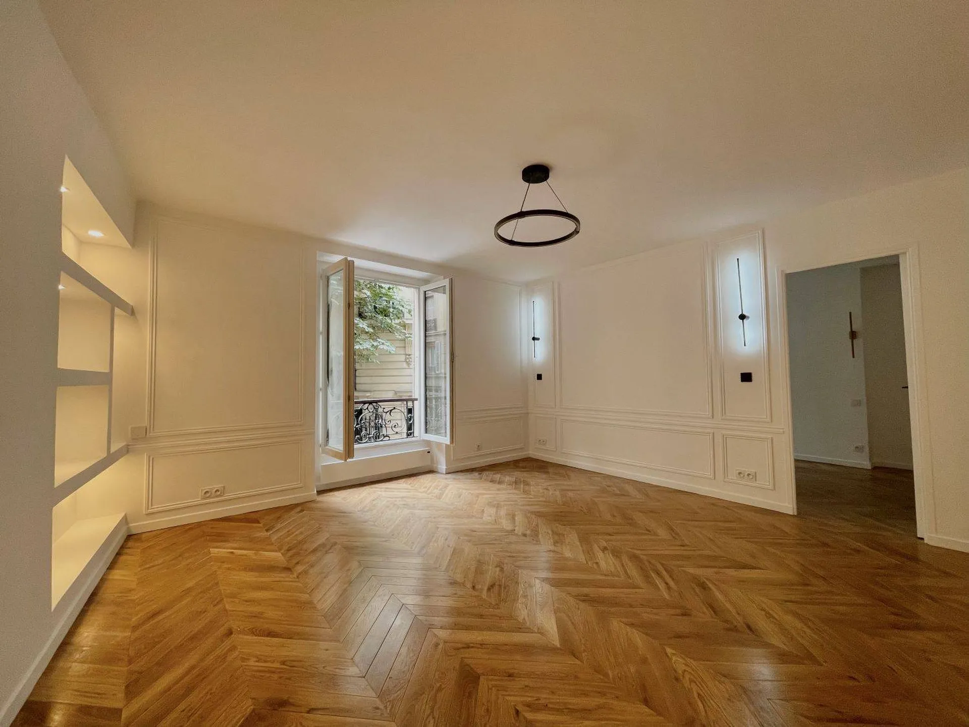 3 Pièces entièrement rénové - Monceau / Courcelles 75008