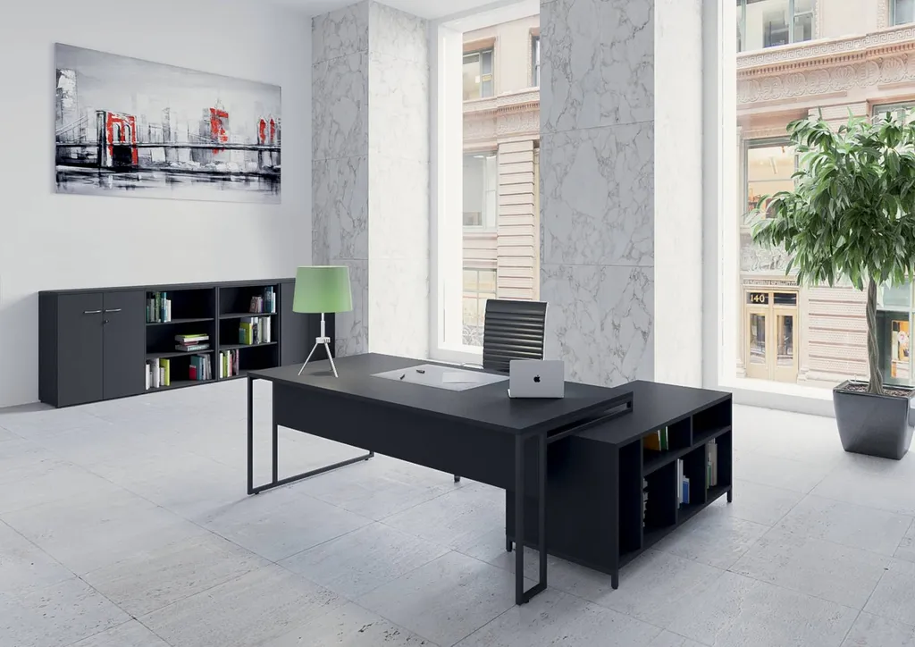 Bureau direction Stricto avec retour à Alès