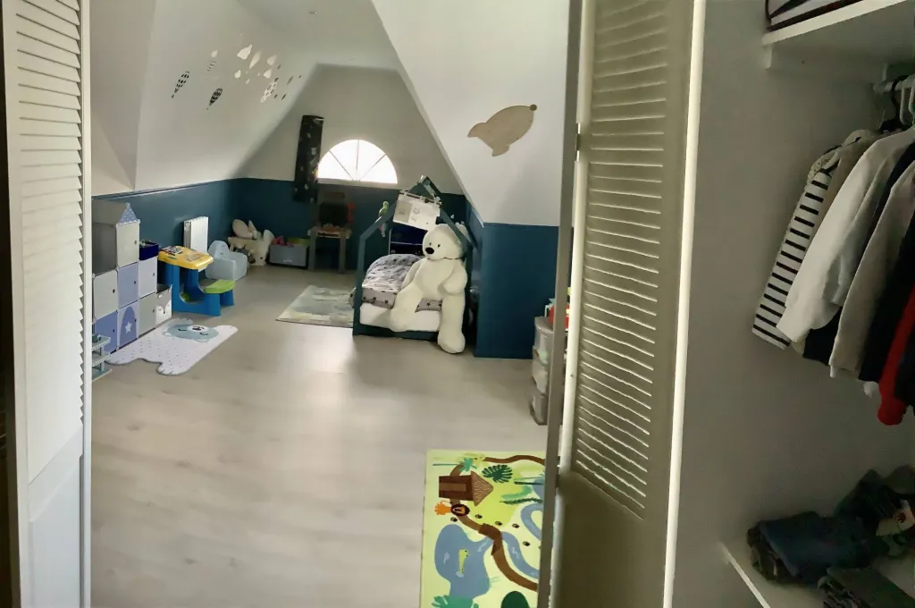 A acheter, très belle maison contemporaine de 170m² sur un terrain de 2500m² au calme sur la commune de TOURVILLE LA CAMPAGNE 27370