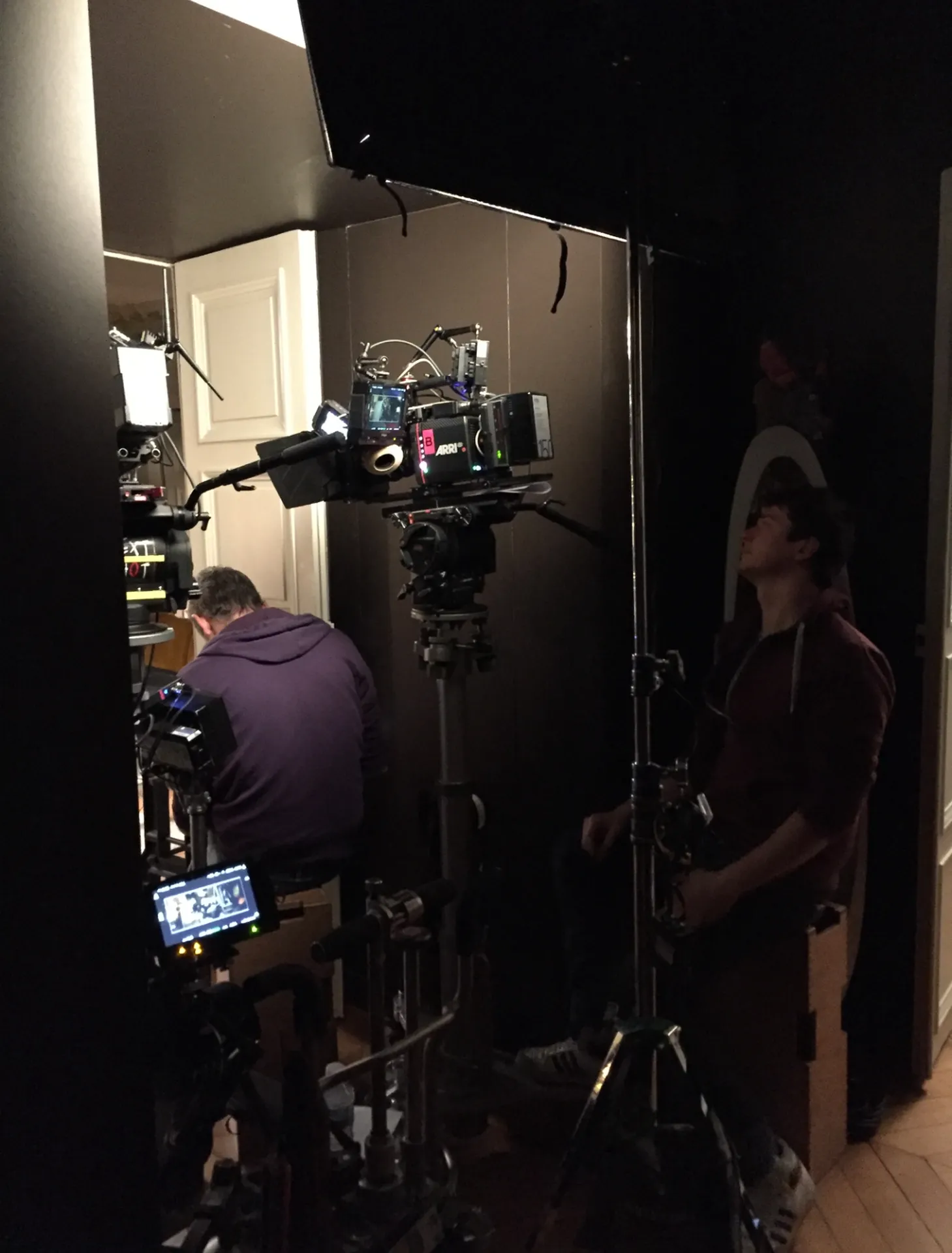 Production artistique par GB Luxury's Arts PARIS