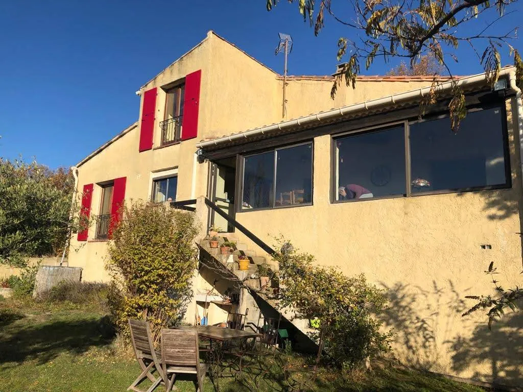 Remplacement de volets en bois par des volets en aluminium à Simiane-la-Rotonde (04)