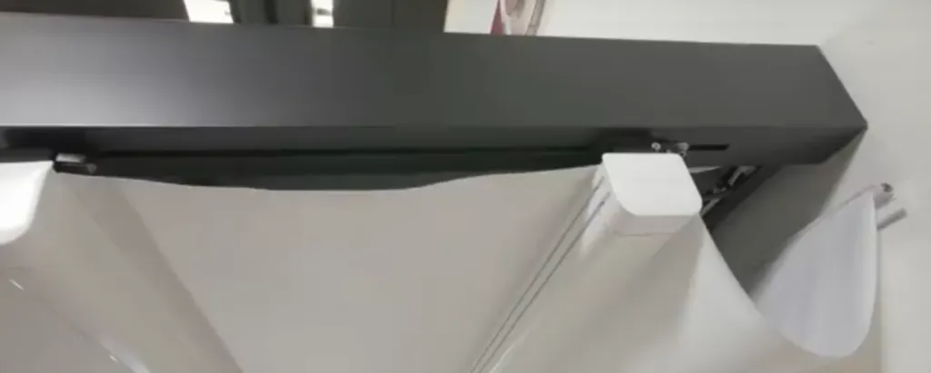 protection solaire sur mesure pour restaurant à salon de provence