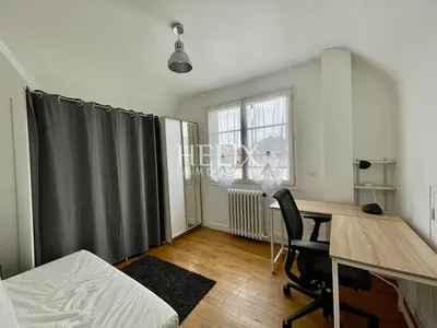 Houilles centre-ville maison recherchée avec grand terrain plat proche gare