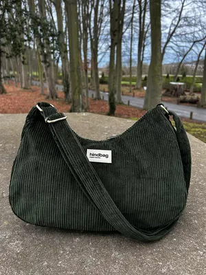 Sac Hindbag Rosa en velours sapin disponible chez Evasion Eu