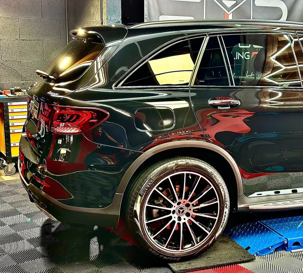 Rénovation carrosserie traitement céramique Mercedes GLC