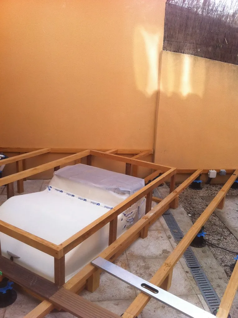 structure en lambourde bois exotique BADI dans les Bouches du Rhône