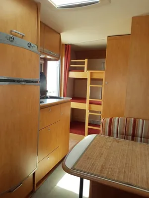 VENDU CARAVANE STERCKEMAN 496PE 7 COUCHAGES